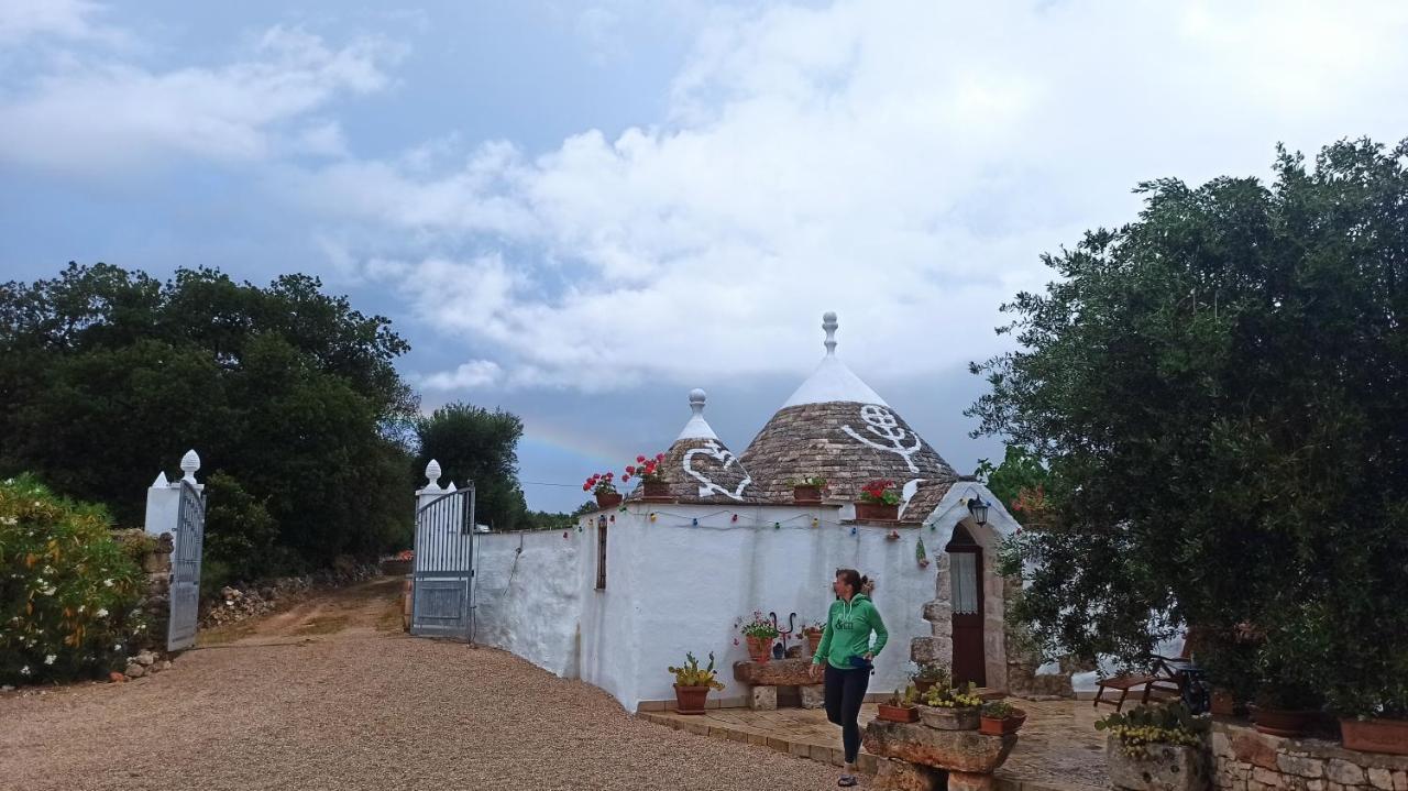 Piccolo Trullo Ostunese Le Jardin De Sophie' Ostuni Ngoại thất bức ảnh