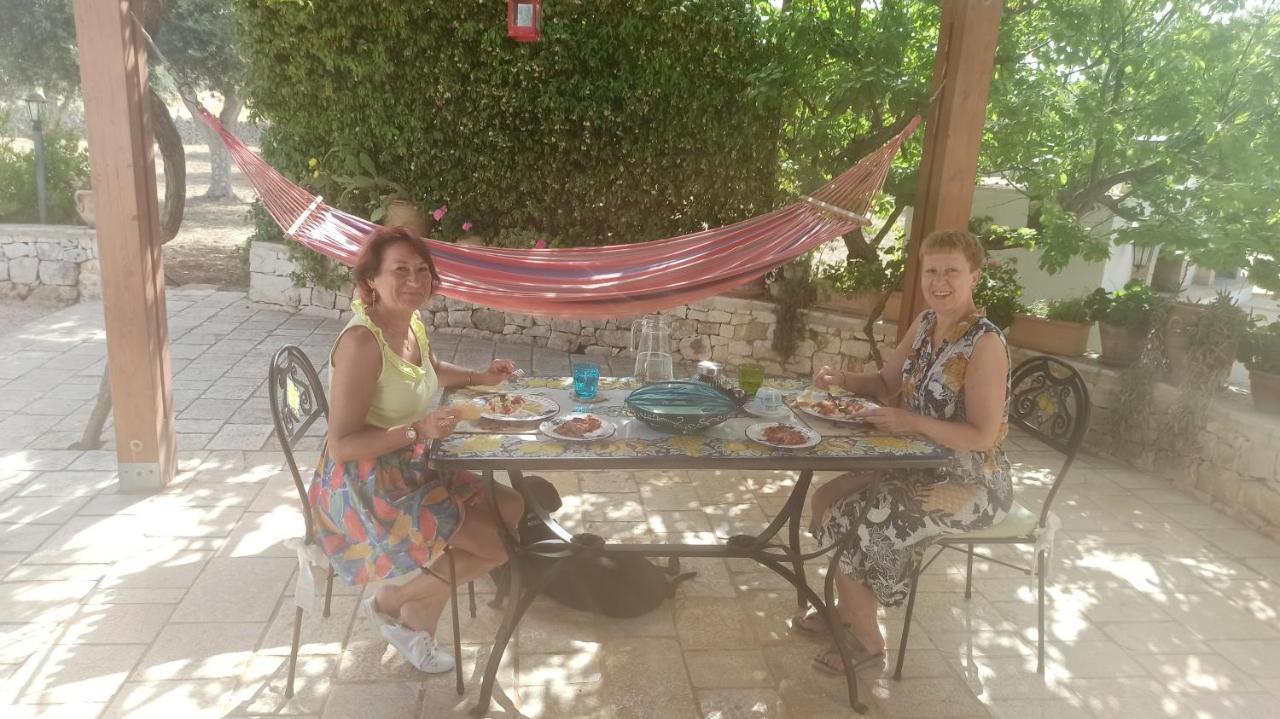 Piccolo Trullo Ostunese Le Jardin De Sophie' Ostuni Ngoại thất bức ảnh